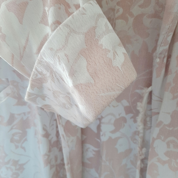 VICTORIA'S SECRET ROBE - Picture 11 of 14